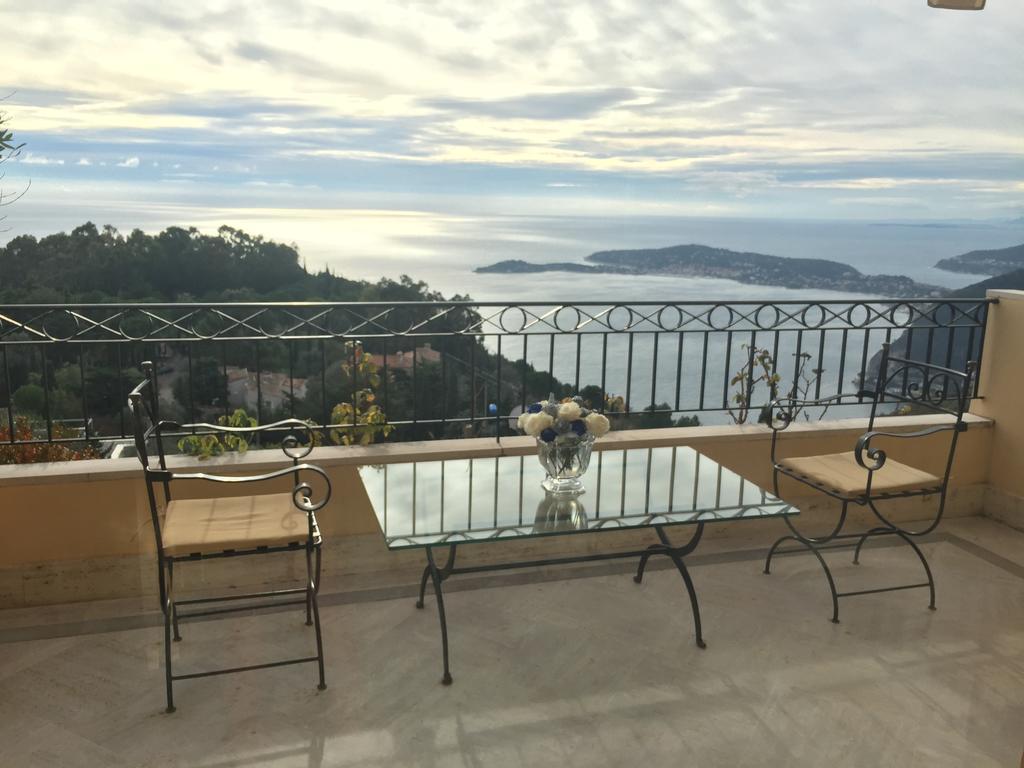 Sunny Panoramic Balcony Apartment เอซ ภายนอก รูปภาพ