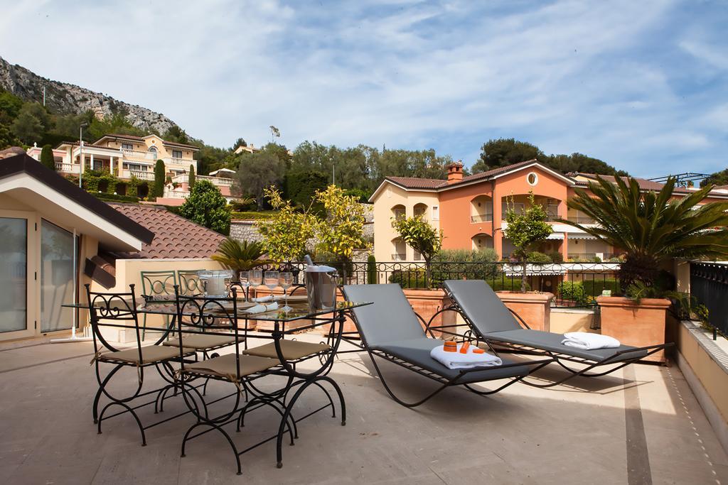 Sunny Panoramic Balcony Apartment เอซ ภายนอก รูปภาพ
